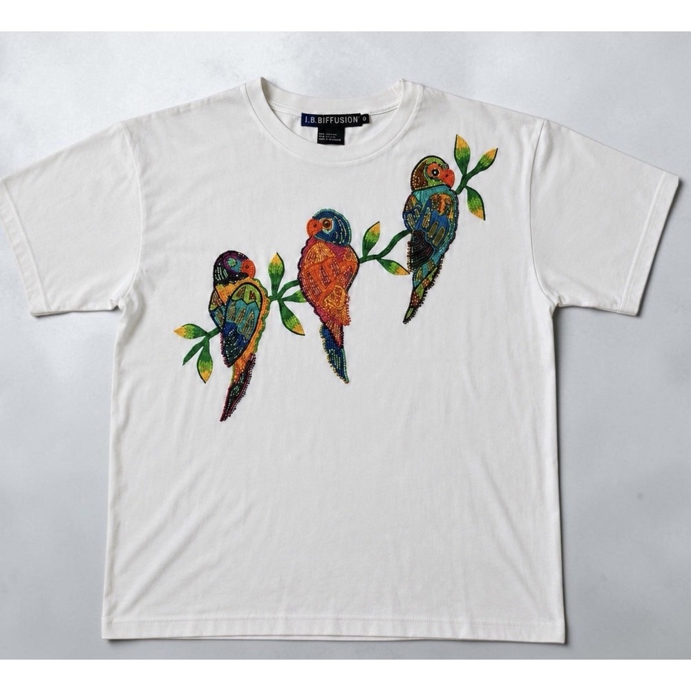 IB Diffusion Parrot Beaded Embroidered Top Tropical Novelty Tee Medium